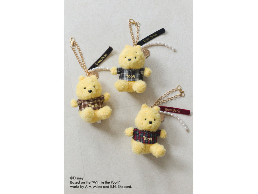 Winnie the Pooh/バッグチャーム　￥2,990 ※Blackは「Disney THE MARKET 2026 in 日本橋三越本店」限定カラー