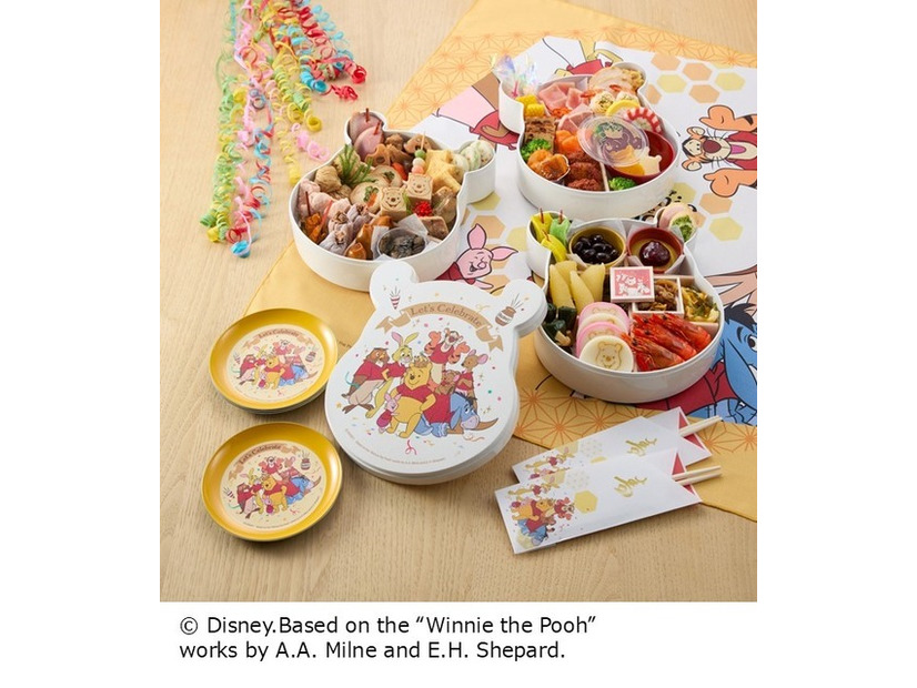 おせち・三段重「くまのプーさん」© Disney.Based on the “Winnie the Pooh” works by A.A. Milne and E.H. Shepard.
