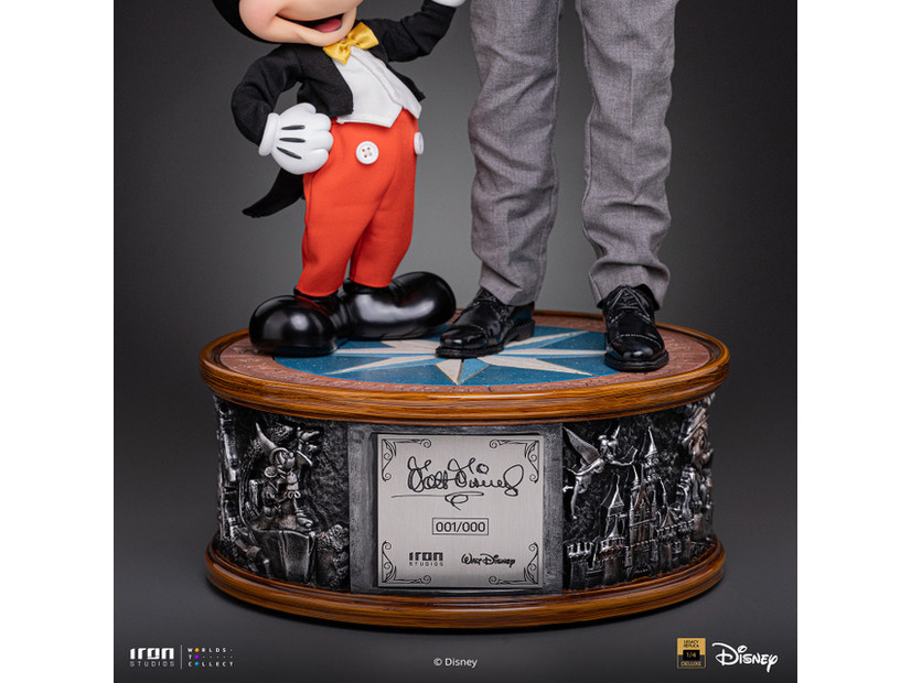 「デラックス・レガシーレプリカ・シリーズ」1/4スケール　ウォルト・ディズニー＆ミッキーマウス／260,000円 (税込)