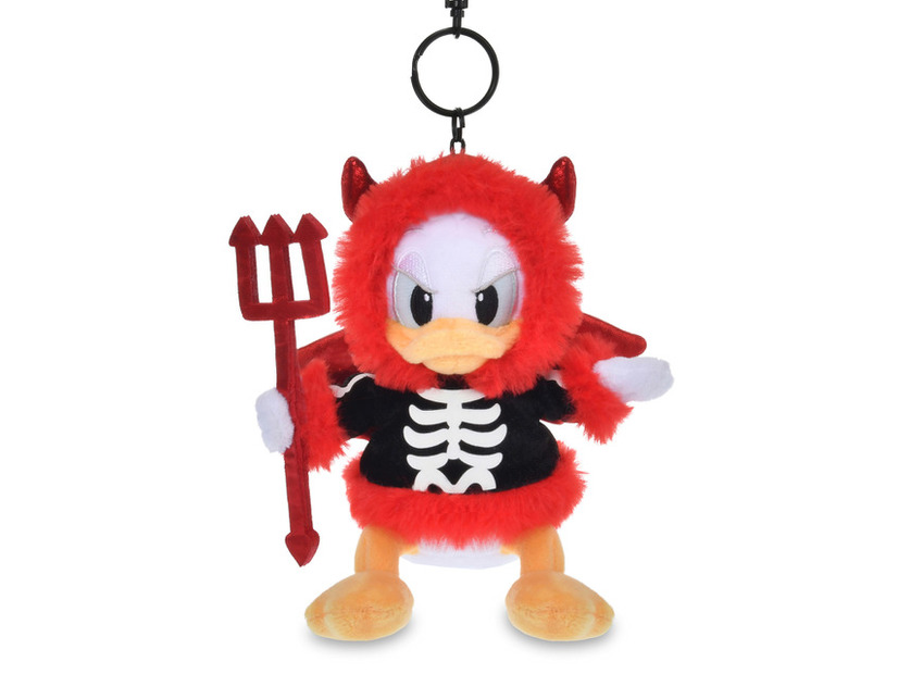 「DISNEY HALLOWEEN」© Disney © Disney/Pixar © Disney. Based on the “Winnie the Pooh” works by A.A. Milne and E.H. Shepard.