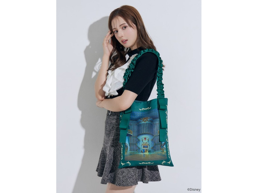 【ディズニーコレクション】美女と野獣/サテンプリントトートバッグ／8,800円（税込）