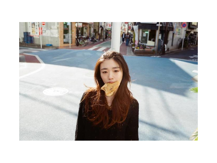 にしな、Spotify「BLUE? It’s Okay」第3弾アーティストとして登場。大沢誉志幸の「そして僕は途方に暮れる」をカバー