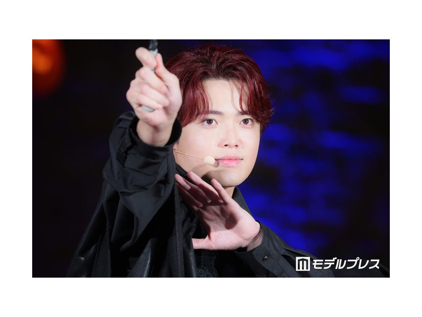 イベントに出席した吉澤閑也（C）モデルプレス