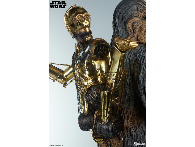 『スター・ウォーズ』 【プレミアム・フォーマット・フィギュア】チューバッカ＆C-3PO／170,000円（税込）