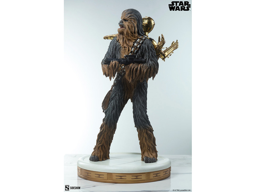 『スター・ウォーズ』 【プレミアム・フォーマット・フィギュア】チューバッカ＆C-3PO／170,000円（税込）