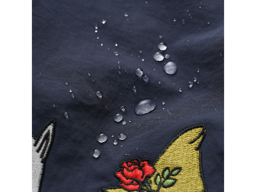 「moomin リッチな刺繍のバッグ RMPK-05」（6,050円）(C)Moomin Characters