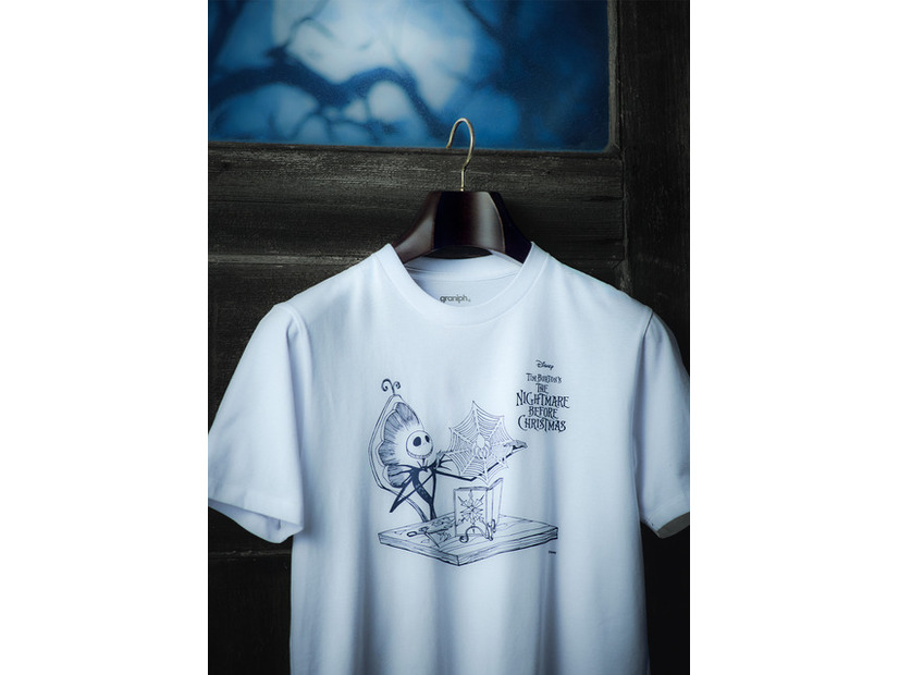 クリスマスの研究｜Tシャツ／¥3,900／©Disney