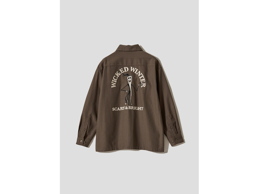 メリー クリスマス｜ビッグシルエットシャツ／¥7,900／©Disney