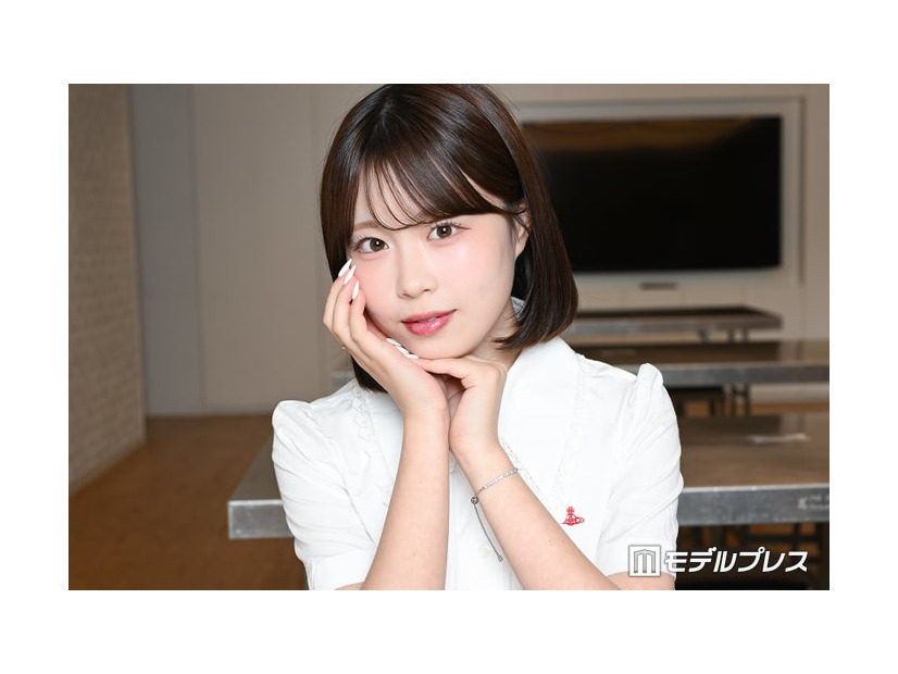 表すみれ（C）モデルプレス