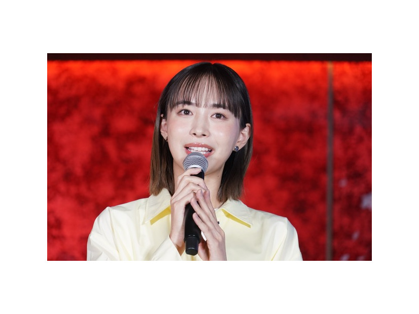 井桁弘恵【写真：竹内みちまろ】