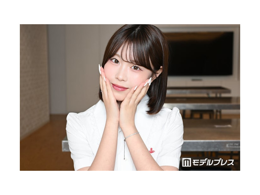 表すみれ（C）モデルプレス