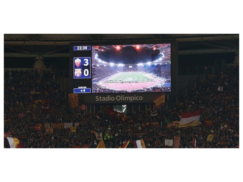 CLで奇跡を起こしたローマ、記者席がカオスに！実況の“絶叫“も凄いことに