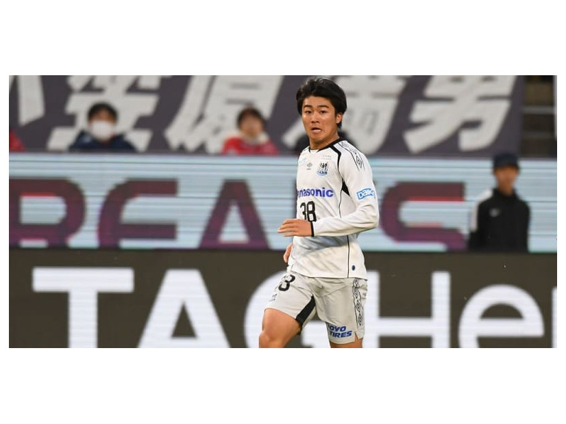 17歳がJの舞台で躍動！G大阪の中村敬斗、「60m独走ゴール」を見よ