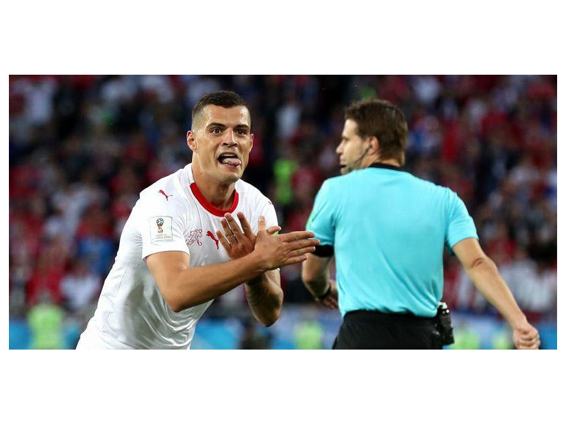 スイス代表3名、W杯での「鷲パフォーマンス」に出場停止はナシ！