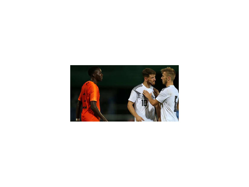 「ツバ吐き写真」が拡散…19歳逸材、U-20代表から締め出される