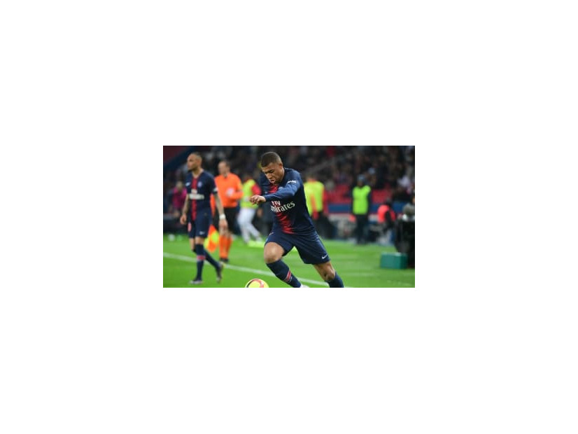 エムバペの「超人スピード」 が一発で分かる！最新ゴールが衝撃的