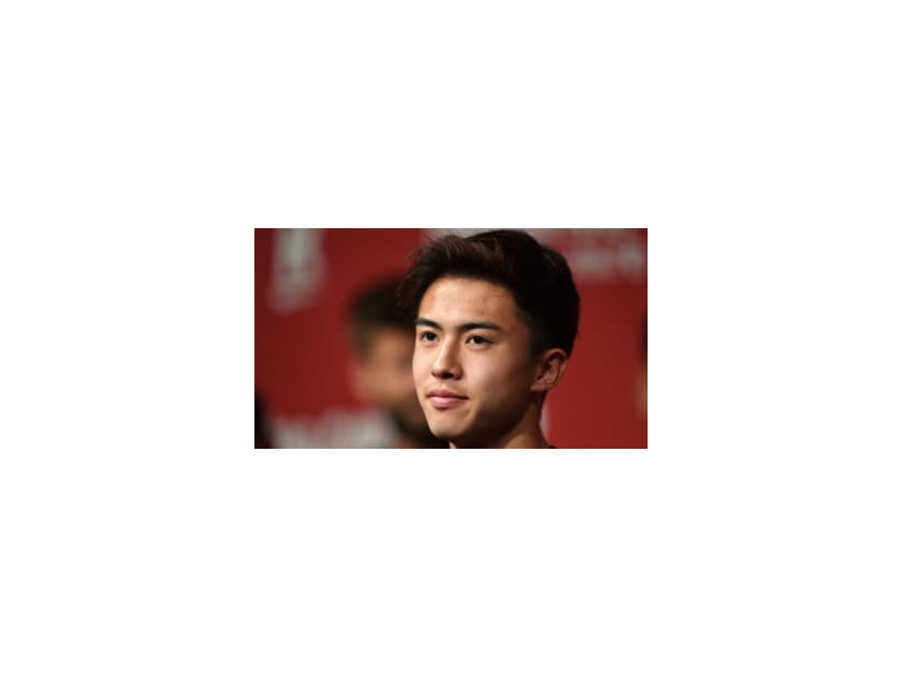 安部裕葵、バルサB初ゴール未遂！キレてた「カットインからの一撃」がこれ