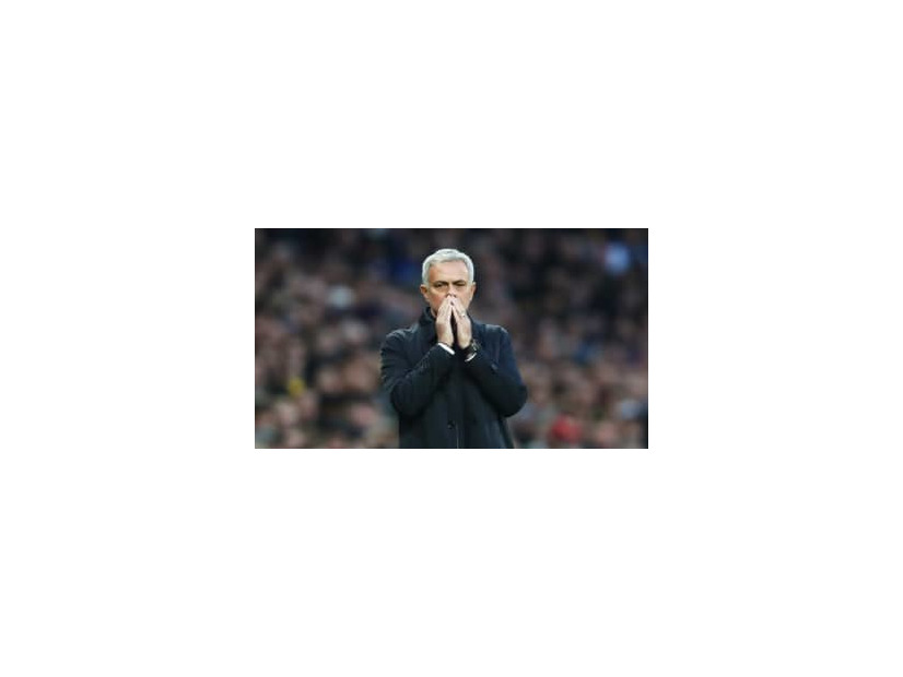 モウリーニョ、あの大物選手を名指しして獲得を否定！だれ？