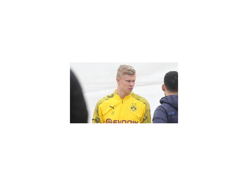 なぜユナイテッドでなくドルトムントへ？超新星ホーランの理由がこれ