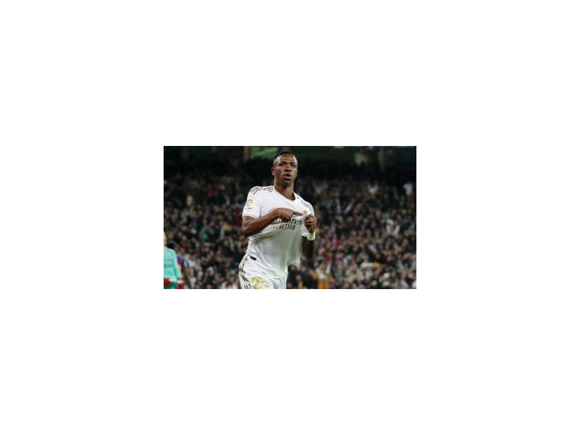 かばんもスパイクも買えず…レアル英雄ヴィニシウス、極貧時代の秘話