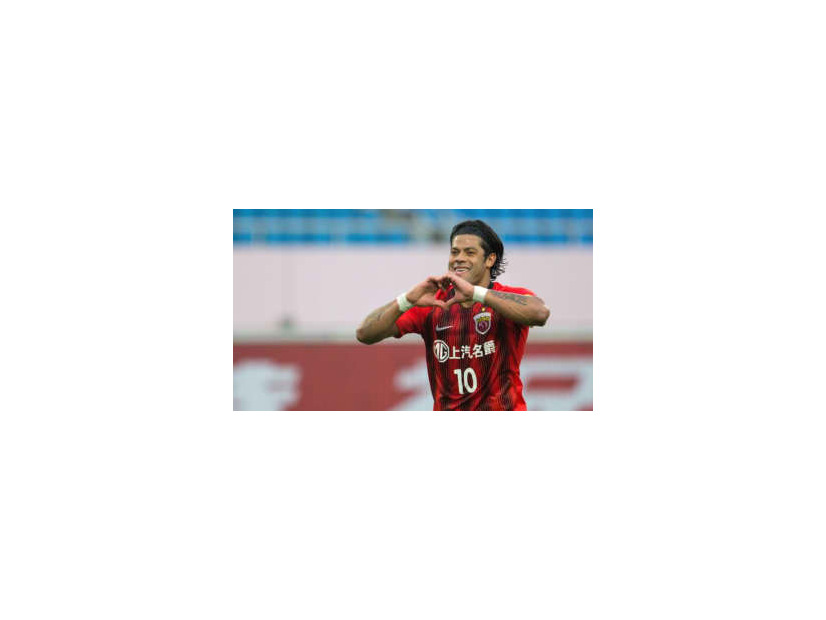 フッキ、離婚した元嫁の姪と再婚