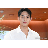 SEVENTEENミンギュ、脚に彫ったタトゥー公開「見せ方可愛い」「普段は見えない場所」と反響