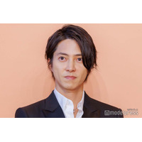 山下智久、元EXOルハンと2ショット スマホに若き日の画像も「どういう繋がり？」「顔面偏差値がバグ」の声
