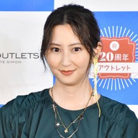 「お綺麗なママ」第2子妊娠発表の河北麻友子、花との美麗SHOTにファンうっとり「本当～に美しい」