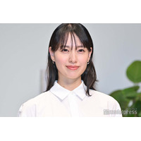 戸田恵梨香、美デコルテ大胆開放 ベアトップ姿に「着こなせるのがすごい」「見惚れる美しさ」の声