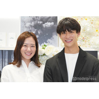 中道理央也、妻・西山真央と揃ってイベント登壇「バチェロレッテ」出演時に共演者と励まし合ったこと明かす