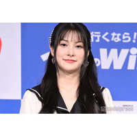 KARAギュリ、穴あき水着で美ボディ披露「驚異のスタイル」「絵になる」と反響