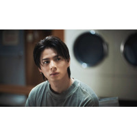 Number_i平野紫耀、新CMでピュアな眼差し 香りの魅力も明かす
