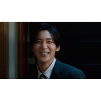 Snow Man目黒蓮、新CMで“両親への感謝”丁寧に表現 ジュニア・宮岡大愛が学生時代演じる