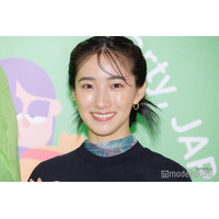 浅野忠信の18歳年下妻・中田クルミ、ミニスカで美脚披露「可愛い」「素敵です」の声