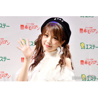 元モー娘。田中れいな、美脚透けるワイドパンツコーデ披露「可愛いデザイン」「似合ってる」