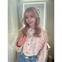 レイザーラモンHGの妻・住谷杏奈、髪色チェンジで「アニメから出てきたみたい」「似合う」と話題
