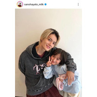 佐野勇斗『おむすび』親子役の宮崎莉里沙との再会SHOTに反響「爆沸きしました」「ずーっと仲良しなの素敵」