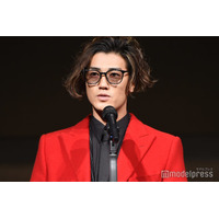 赤西仁、KAT-TUNラストライブへの差し入れ話題「もしかして…」「センス抜群」中丸雄一が舞台裏公開