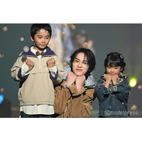 WILD BLUE5人がキッズモデルとランウェイ「癒し空間」「可愛いしかない」と反響【TGC広島2025】