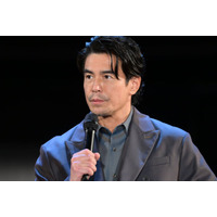 伊藤英明「東京コミコン」登壇で喜び「夢が叶いました」号外配布で観客殺到・作品の反響も明かす