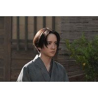 板垣李光人、北川景子との涙の撮影秘話「感情が自然とあふれてきて…」【「ばけばけ」インタビュー】