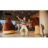 HANA・MAHINA、グループ3人目「マック」新CM出演に歓喜 オリジナルダンス披露＆食レポにも挑戦