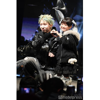 「今日好き」MON7A（もんた）＆“ののちゃん” 村方乃々佳、手繋ぎランウェイに反響相次ぐ「まさかの組み合わせ」「気遣いかっこよすぎ」 【学生ランウェイ】