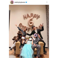 藤本美貴、次女が6歳に！家族集合お祝いSHOTに反響「成長してるね！」「シルエットがちっちゃいミキティ」