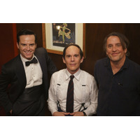 イーサン・ホークが特殊効果で大変貌！「すべてを賭けた役作り」『ブルームーン』場面写真＆メイキング写真