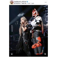 倖田來未、仮面ライダーギーツとの熱いステージSHOTにファン興奮「カッコよすぎ」「オーラ放ってる！」
