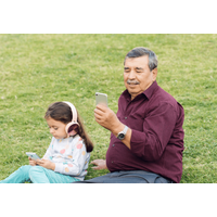 機械音痴の70代祖父　5歳の孫に隠れて「秘密の特訓」！？必死すぎる練習の成果に「涙が出そう」