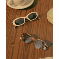 メゾン キツネがA. SOCIETYとコラボ。限定アイウェアカプセルコレクションを発売