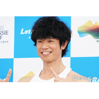 庄司智春、長男の14歳誕生日祝福 自宅サプライズの様子に「最高の思い出になる」「広くて素敵なリビング」の声