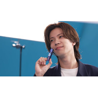 Number_i神宮寺勇太、紺色スーツでスマート演技「プレッシャーをひしひしと感じました」平野紫耀＆岸優太に続き新CM出演